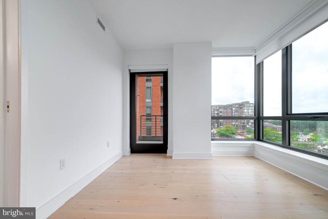 1211 Van Street Southeast, Unit 806 Washington, DC 20003 - Photo 15 of 34