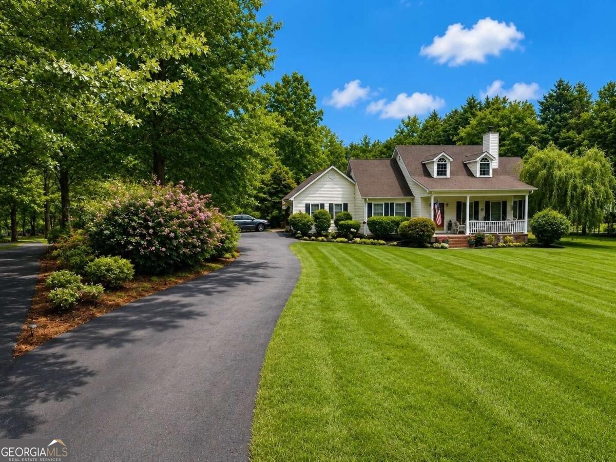 415 South Walkers Mill Road Griffin, GA 30224 - Photo 2 of 27 Gallery Image 2