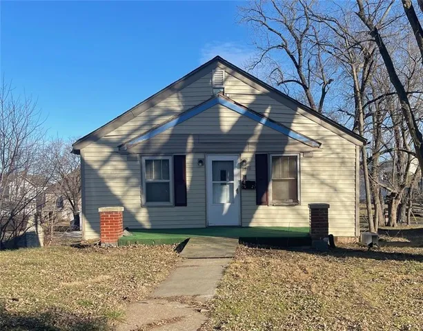 $59,900 | 428 South 6th Street, Atchison, KS 66002
