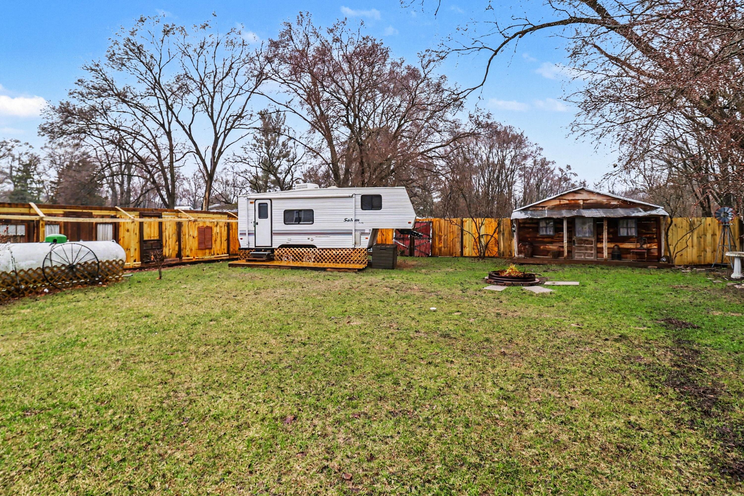 2240 East Loop Road Shelby, MI 49455 - Photo 14 of 16 14