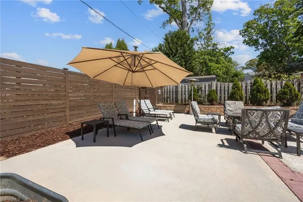 $660,000 | 638 Colonial Drive, High Point, NC 27262