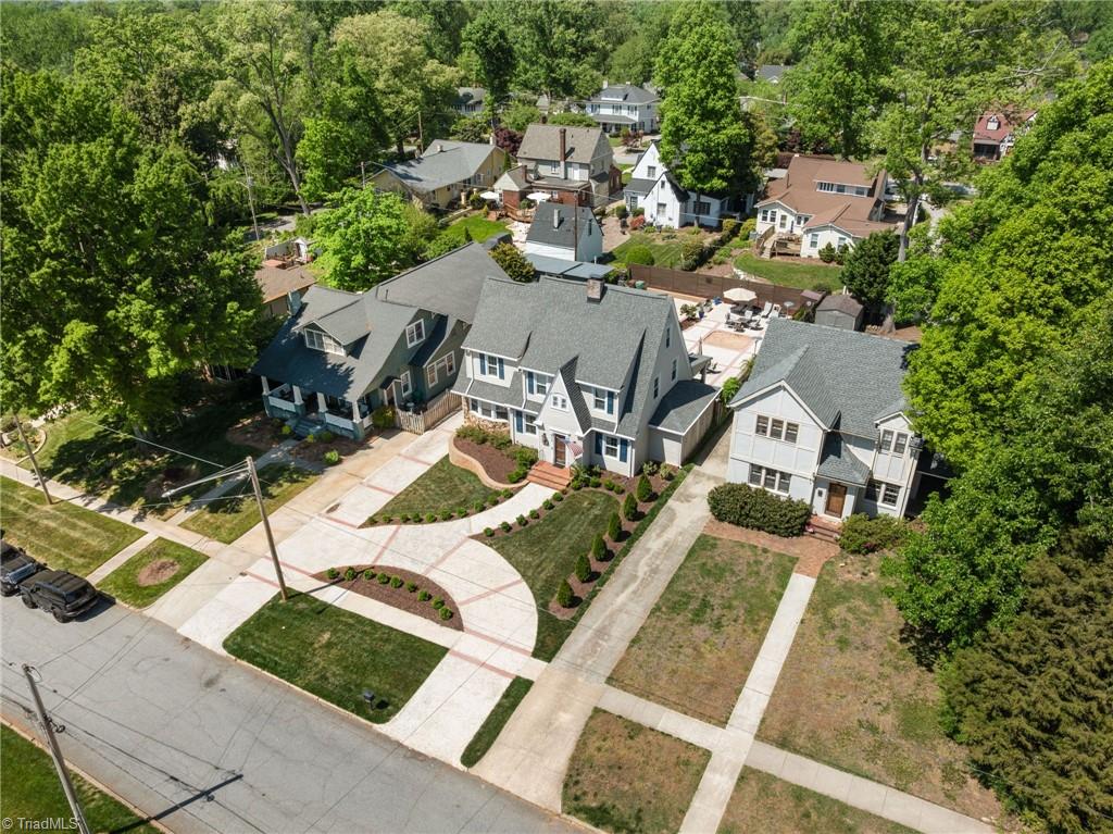 638 Colonial Drive High Point, NC 27262 - Photo 49 of 50