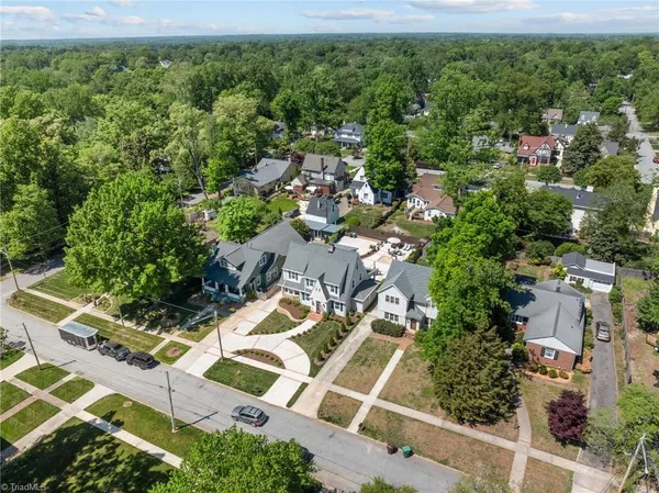 $660,000 | 638 Colonial Drive, High Point, NC 27262