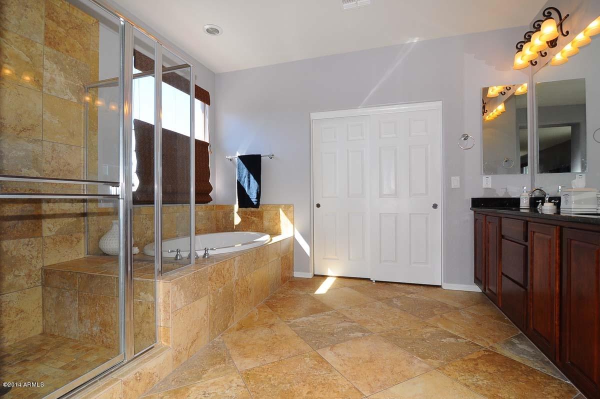 1919 West Steed Ridge Phoenix, AZ 85085 - Photo 16 of 48 Master Bath