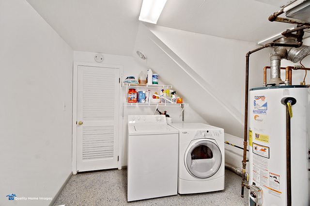 2007 Driving Park Road Wheaton, IL 60187 - Photo 27 of 29 a utility room with dryer and washer