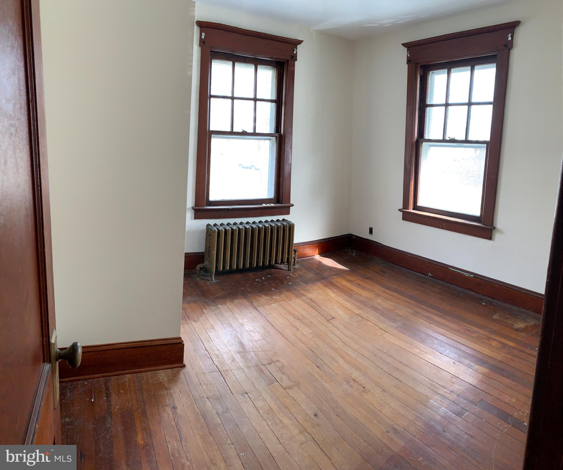 2885 Nottingham Way Hamilton, NJ 08619 - Photo 27 of 33