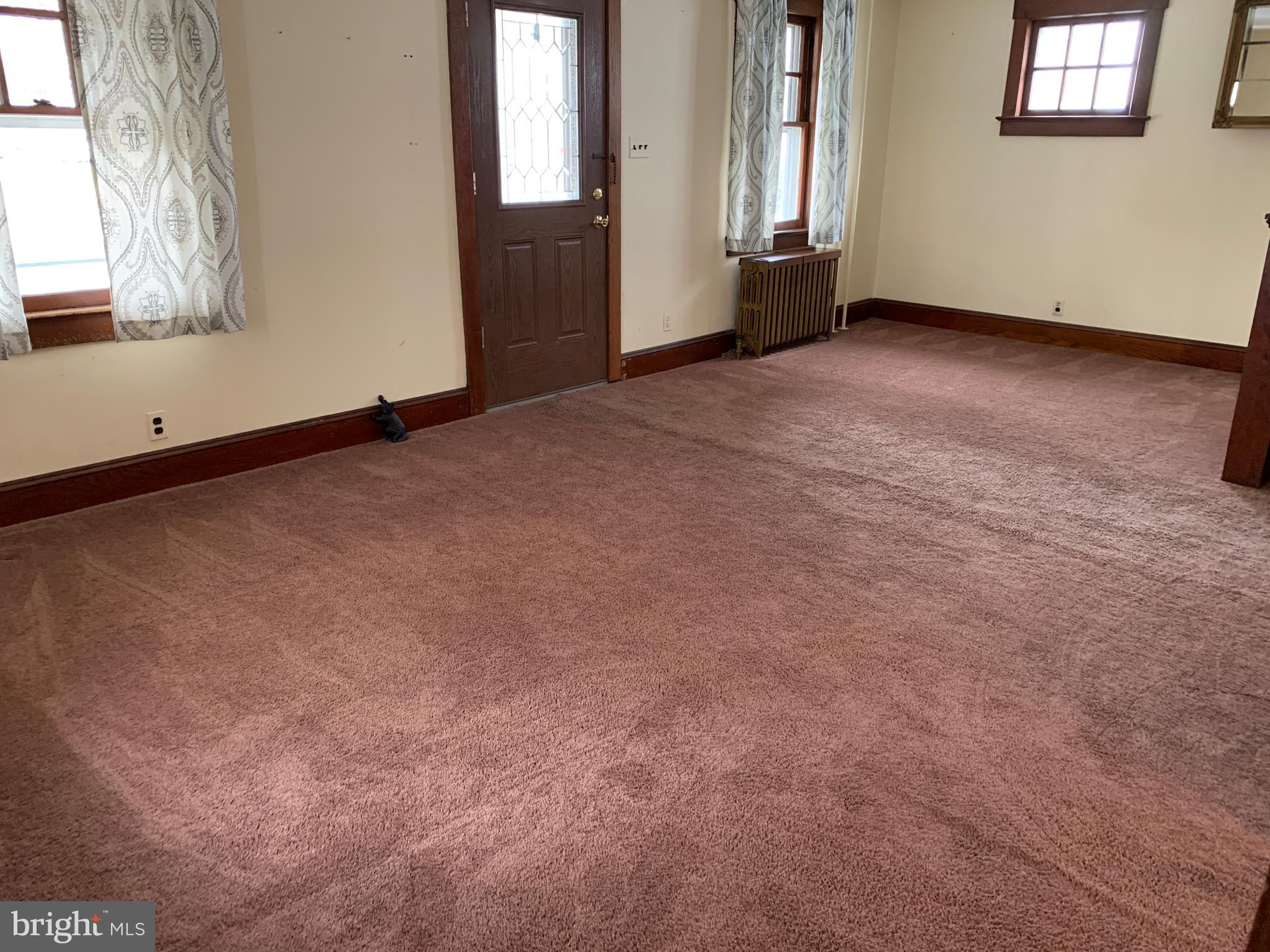 2885 Nottingham Way Hamilton, NJ 08619 - Photo 4 of 33