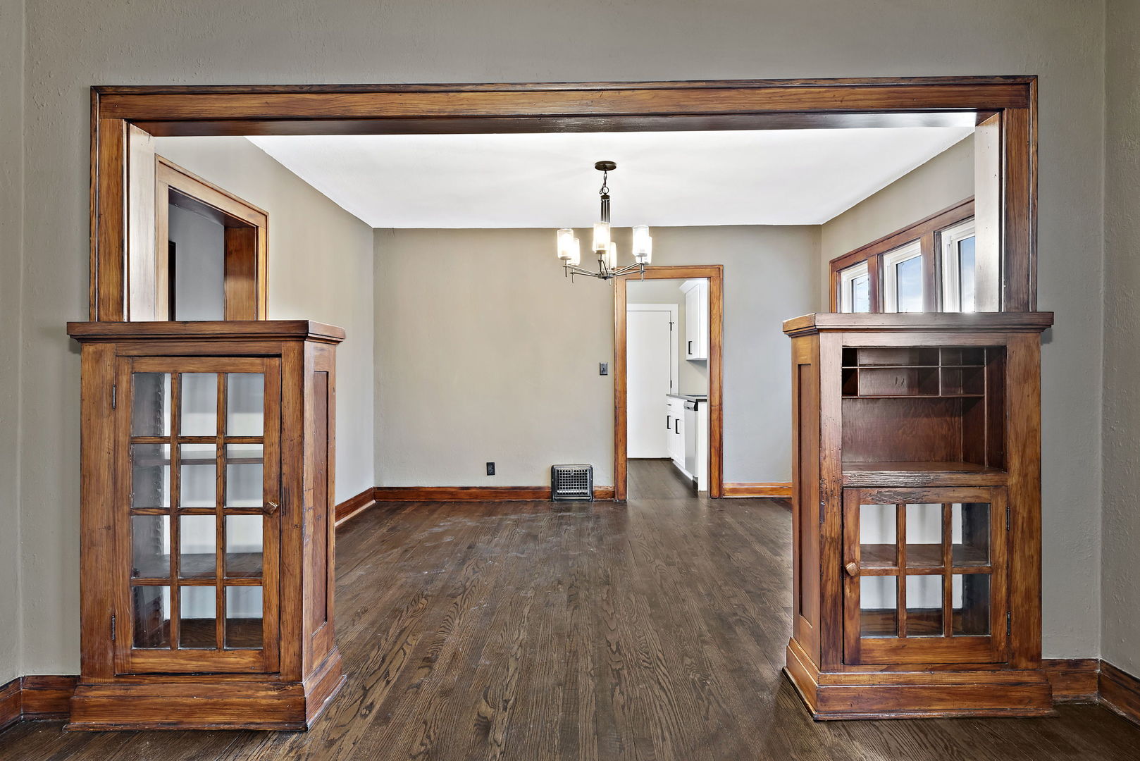 544 South Schuyler Avenue, Unit 1 Kankakee, IL 60901 - Photo 6 of 11