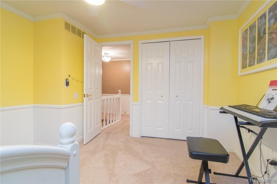 1479 Deerhurst Lane Rochester, MI 48307 - Photo 29 of 39 DSC_0382.jpg