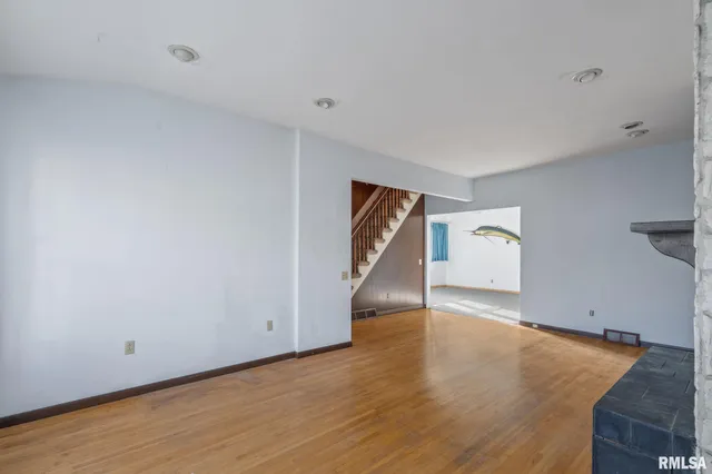 $135,000 | 2709 16th Street, Moline, IL 61265