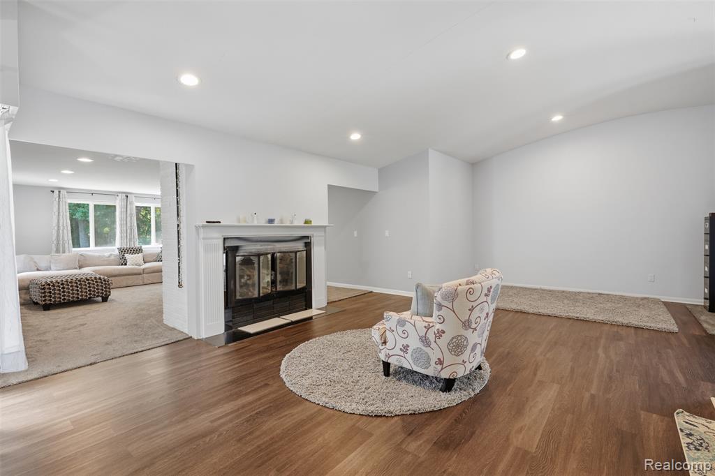 30715 North Greenbriar Road Franklin, MI 48025 - Photo 16 of 43
