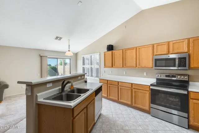 $339,900 | 642 South Thunderbird Drive, Apache Junction, AZ 85120