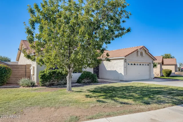 $339,900 | 642 South Thunderbird Drive, Apache Junction, AZ 85120