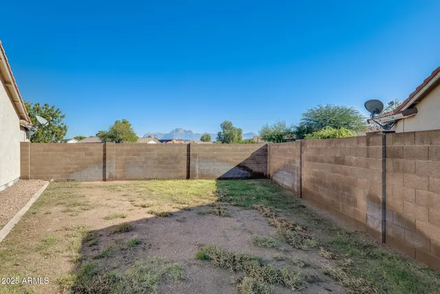 $339,900 | 642 South Thunderbird Drive, Apache Junction, AZ 85120
