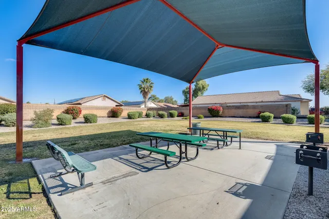 $339,900 | 642 South Thunderbird Drive, Apache Junction, AZ 85120