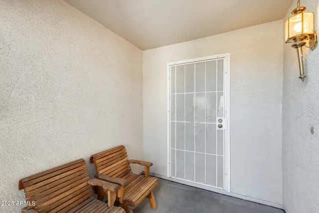 $339,900 | 642 South Thunderbird Drive, Apache Junction, AZ 85120