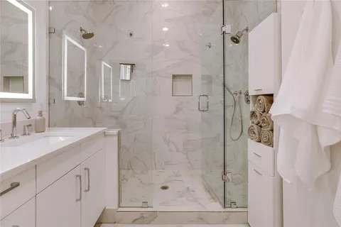 $725,000 | 1936 Kearney Court, Dallas, TX 75204