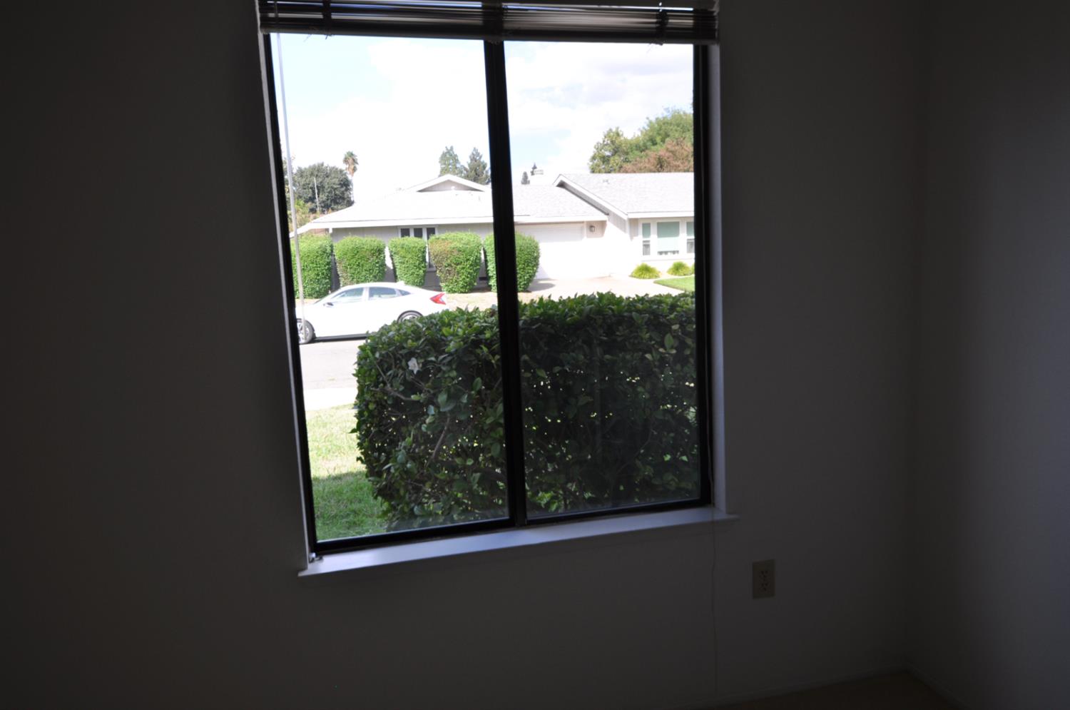 800 Klein Way Sacramento, CA 95831 - Photo 5 of 18