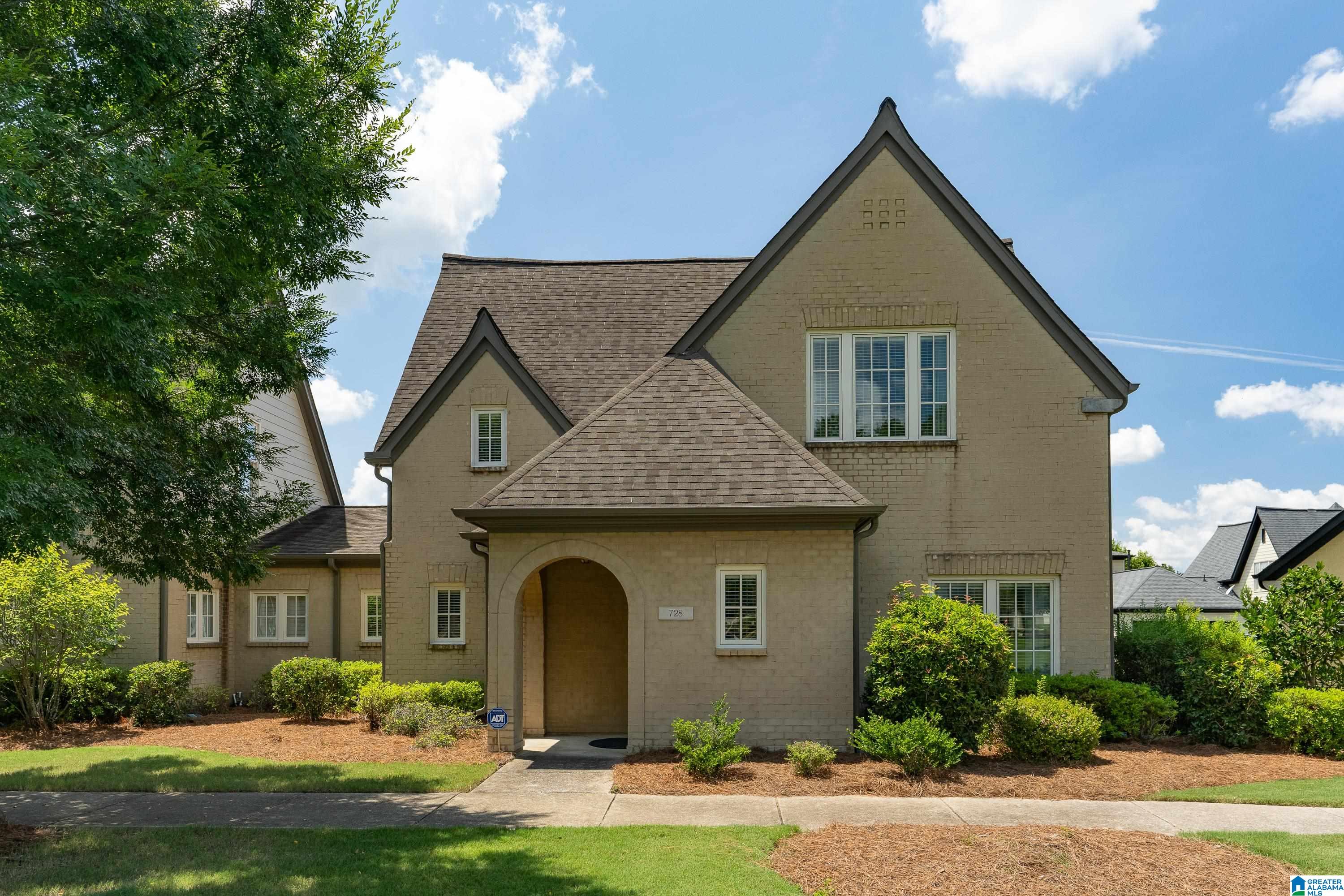 728 Portobello Road Birmingham, AL 35242 - Photo 2 of 39