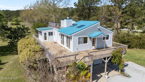 $429,000 | 2027 Blackbeard Drive, Oriental, NC 28571