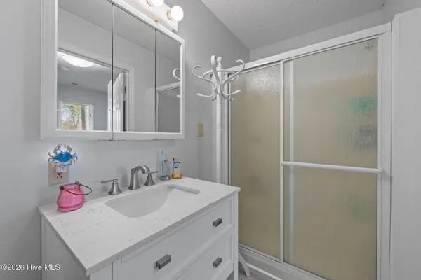 $429,000 | 2027 Blackbeard Drive, Oriental, NC 28571