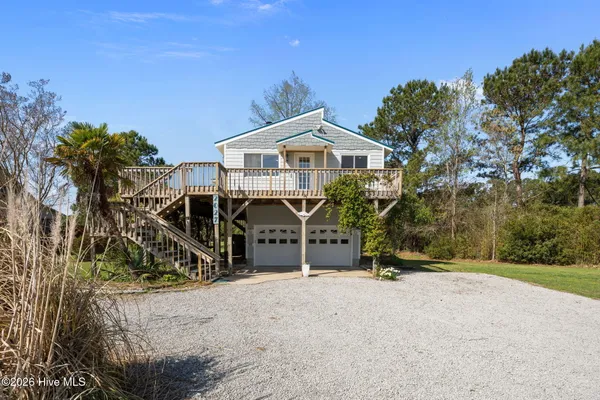 $429,000 | 2027 Blackbeard Drive, Oriental, NC 28571