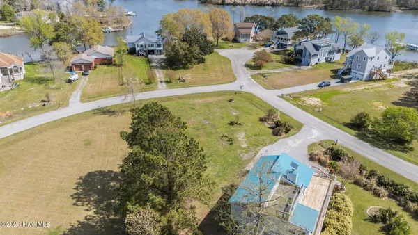 $429,000 | 2027 Blackbeard Drive, Oriental, NC 28571