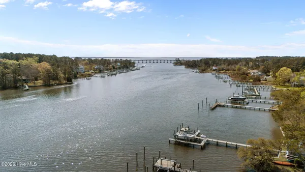 $429,000 | 2027 Blackbeard Drive, Oriental, NC 28571