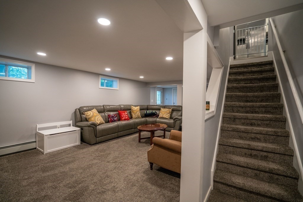617 Florence Road Northampton, MA 01062 - Photo 21 of 32