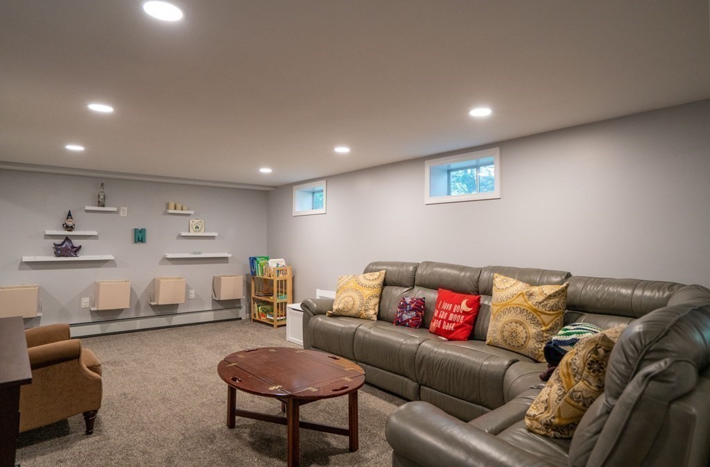 617 Florence Road Northampton, MA 01062 - Photo 23 of 32
