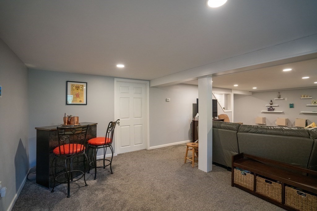 617 Florence Road Northampton, MA 01062 - Photo 25 of 32