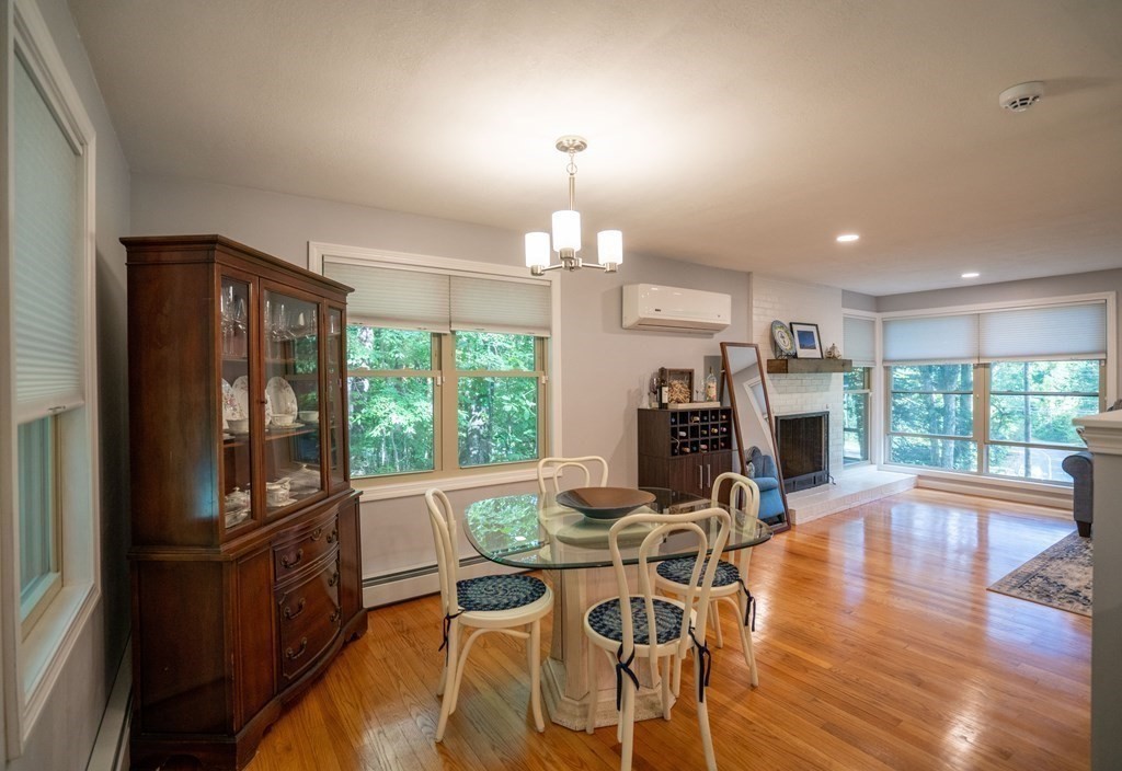 617 Florence Road Northampton, MA 01062 - Photo 7 of 32