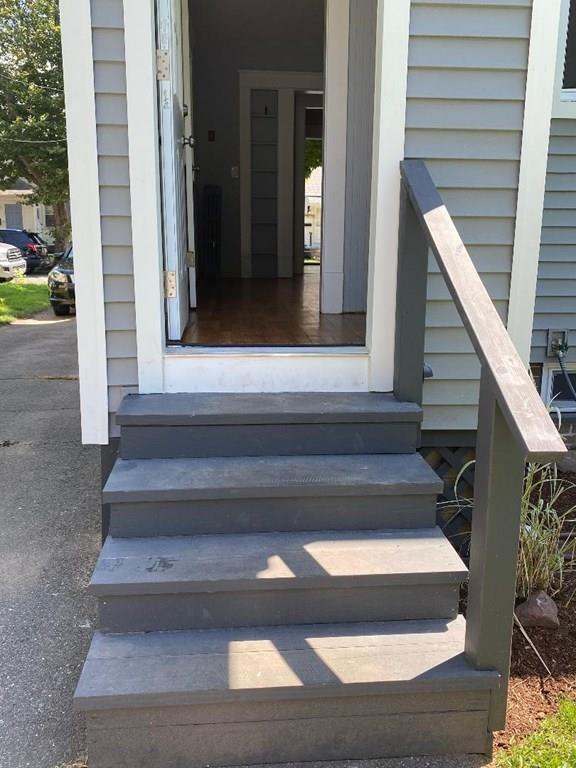 64 Chilson Street Springfield, MA 01118 - Photo 33 of 36 a view of entryway