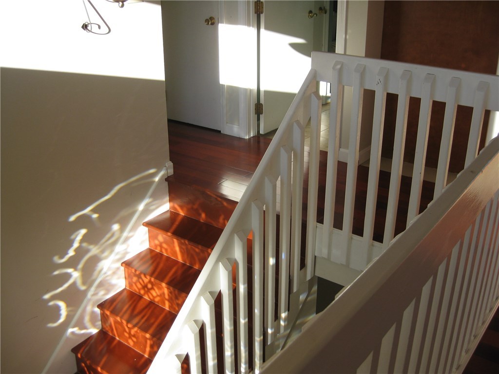 64 Wharf Road Warwick, RI 02889 - Photo 4 of 19 Gallery Image 4