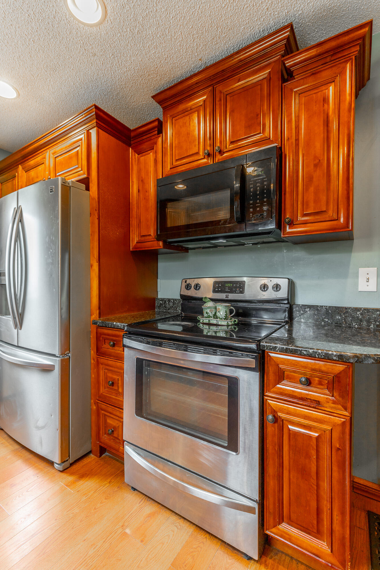 594 Rakestraw Road McDonald, TN 37353 - Photo 13 of 67 Stainless appliances