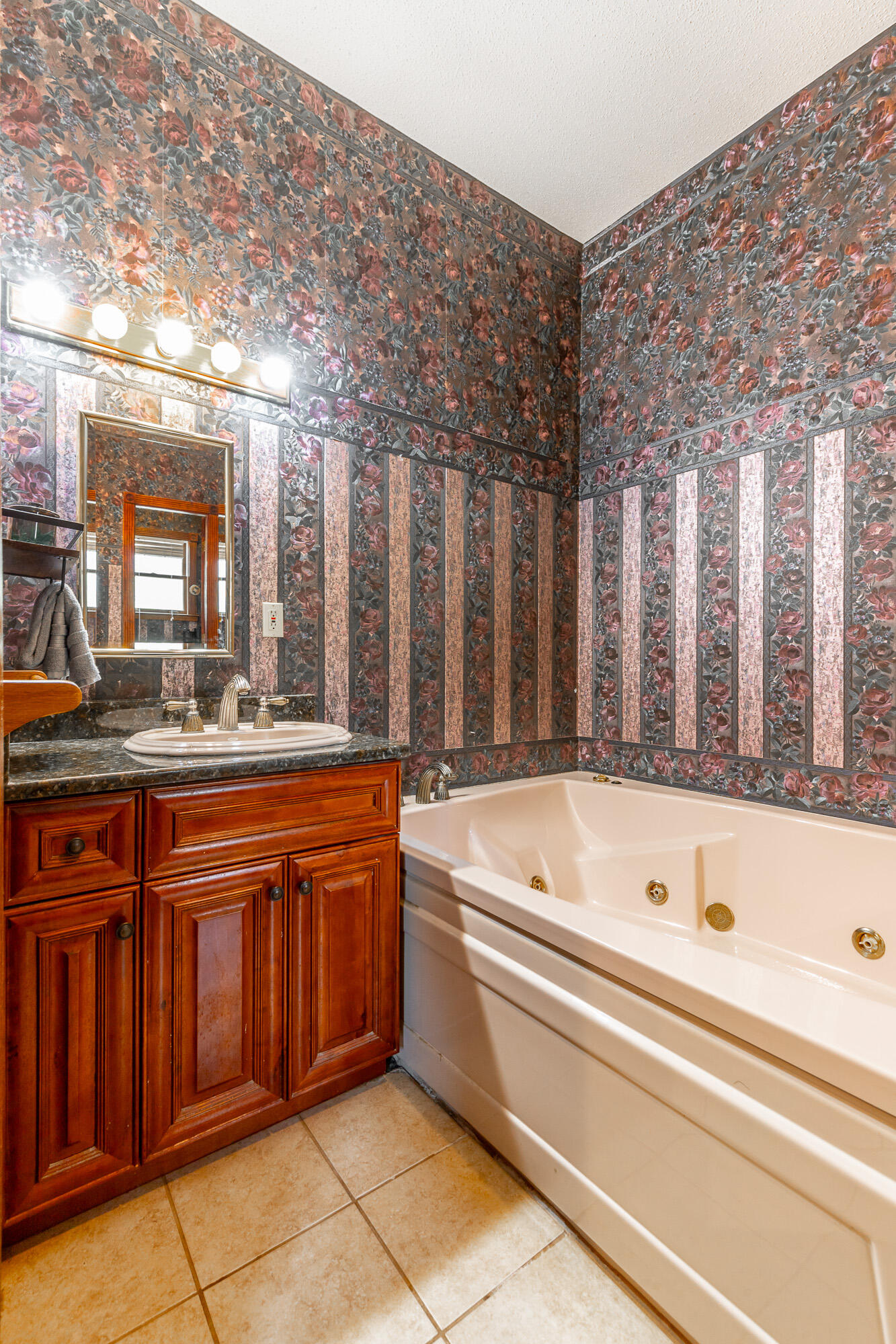 594 Rakestraw Road McDonald, TN 37353 - Photo 23 of 67 Primary Bath