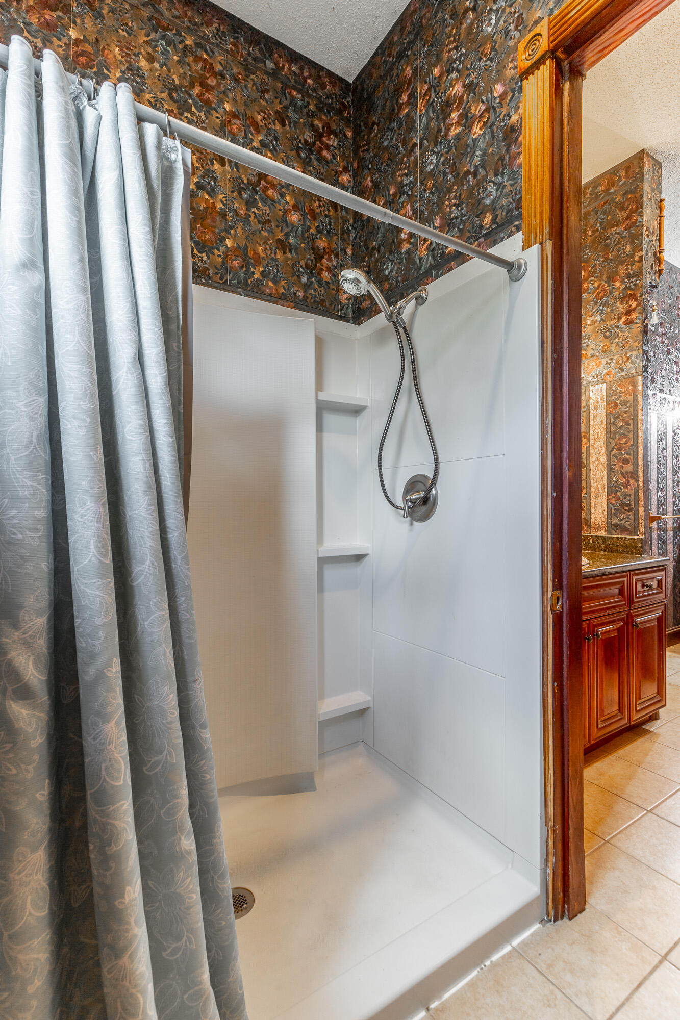 594 Rakestraw Road McDonald, TN 37353 - Photo 24 of 67 Primary Bath