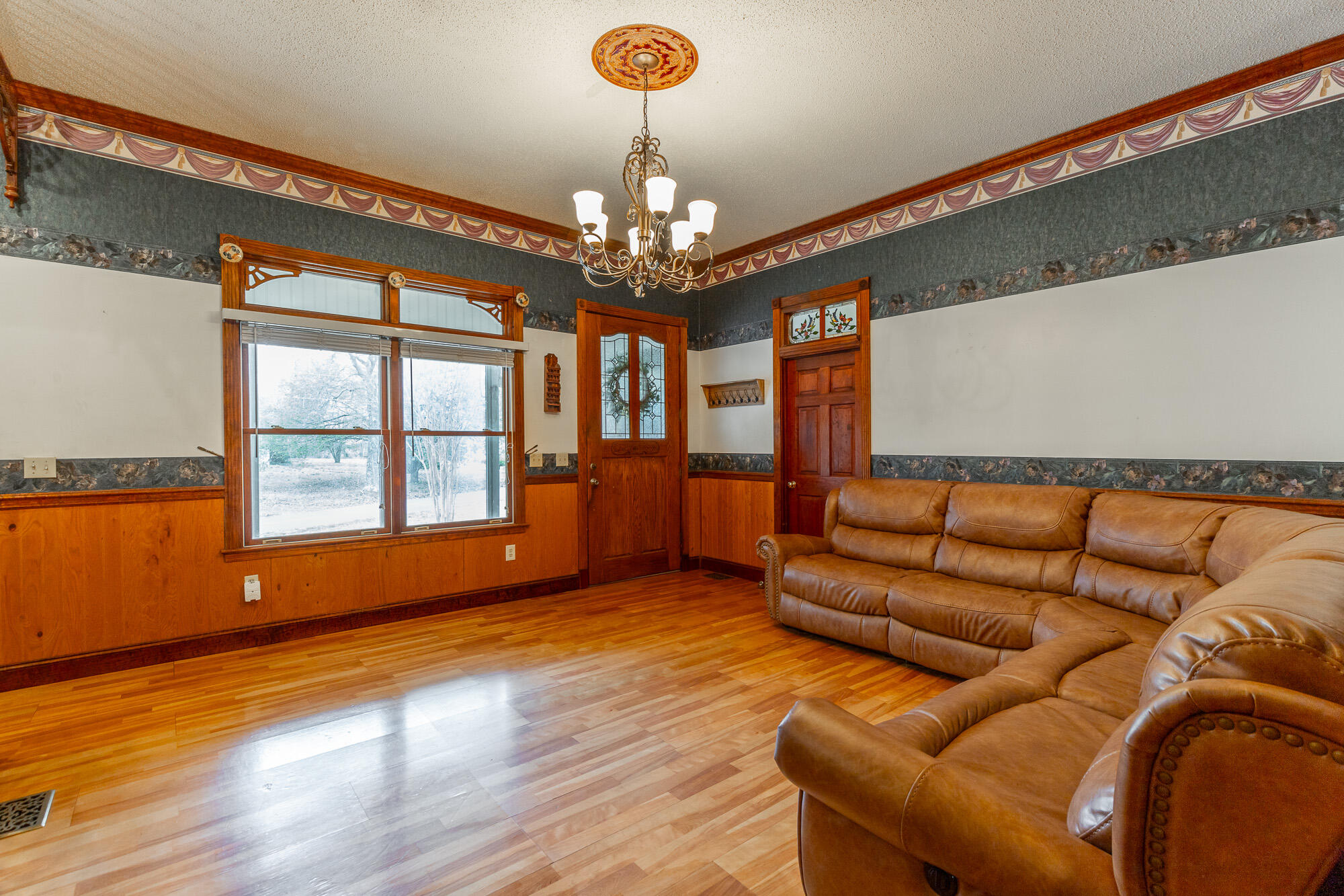 594 Rakestraw Road McDonald, TN 37353 - Photo 3 of 67 Living Room