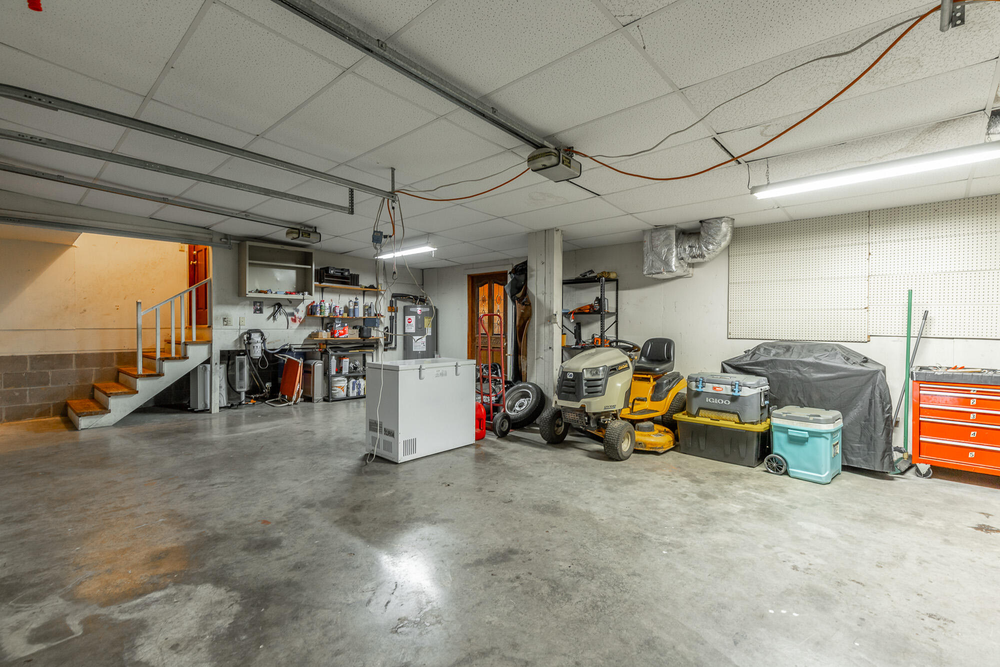 594 Rakestraw Road McDonald, TN 37353 - Photo 39 of 67 Garage