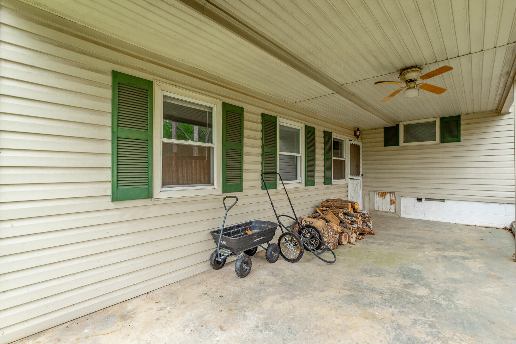 594 Rakestraw Road McDonald, TN 37353 - Photo 52 of 67 Covered patio
