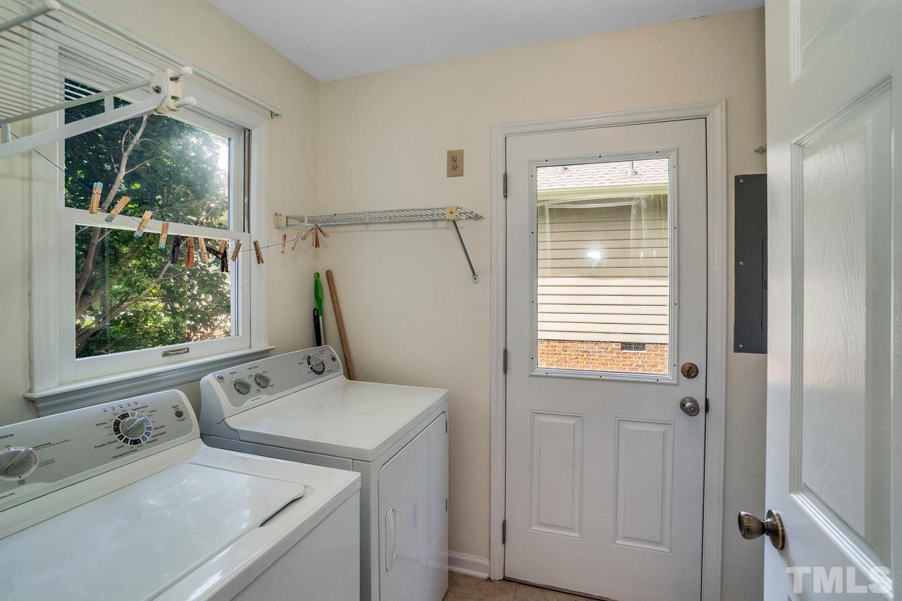 4005 Olde Coach Road Durham, NC 27707 - Photo 11 of 22