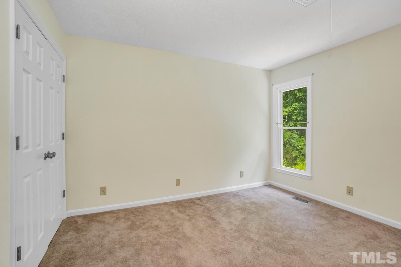 4005 Olde Coach Road Durham, NC 27707 - Photo 15 of 22