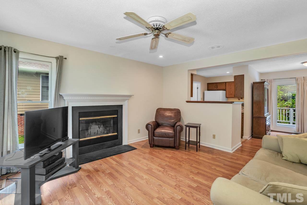 4005 Olde Coach Road Durham, NC 27707 - Photo 5 of 22
