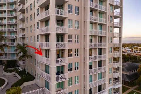 $875,000 | 450 North Federal Highway, Unit 711, Boynton Beach, FL 33435