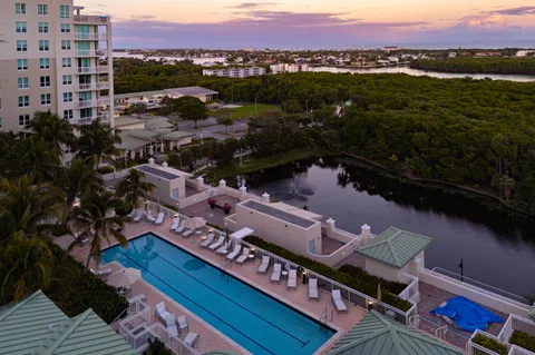 $875,000 | 450 North Federal Highway, Unit 711, Boynton Beach, FL 33435