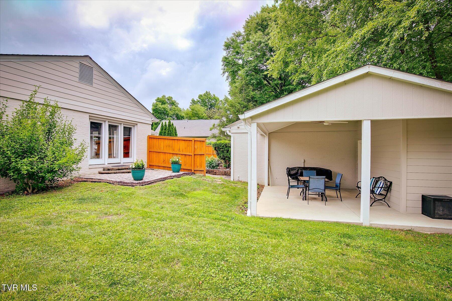 2013 Canterbury Road Kingsport, TN 37660 - Photo 44 of 49 44-2013 Canterbury Rd-44