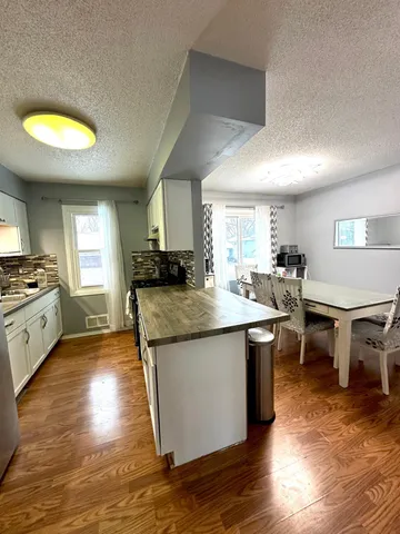 $355,000 | 8868 89th St Circle South, Cottage Grove, MN 55016