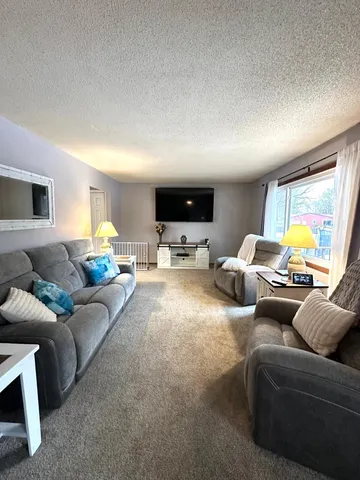 $355,000 | 8868 89th St Circle South, Cottage Grove, MN 55016