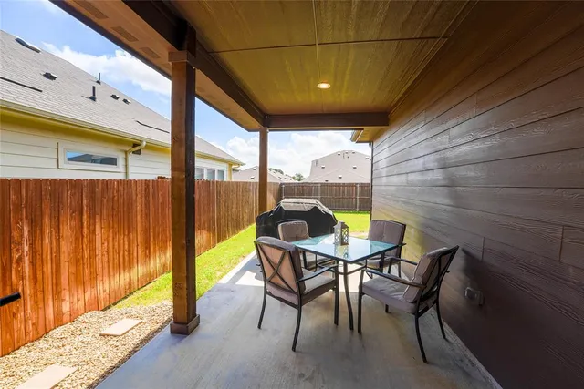 $349,000 | 1025 Mason Street, Aubrey, TX 76227