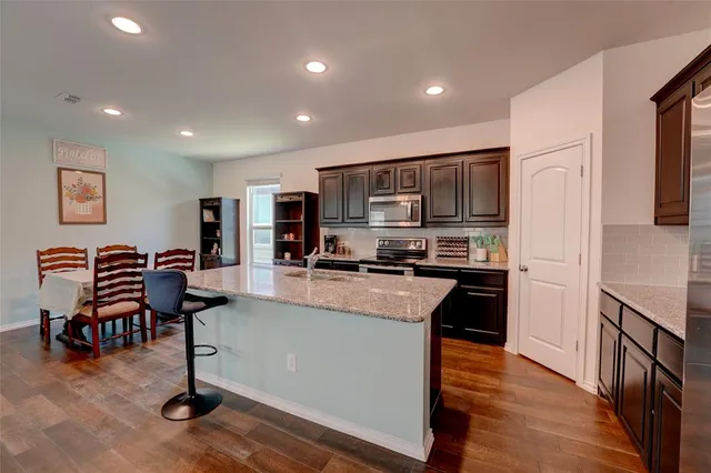 $349,000 | 1025 Mason Street, Aubrey, TX 76227